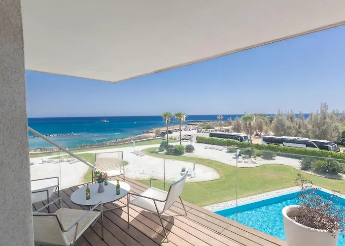 Lejlighed Luxurioese Am Von Thalassa By Interhome